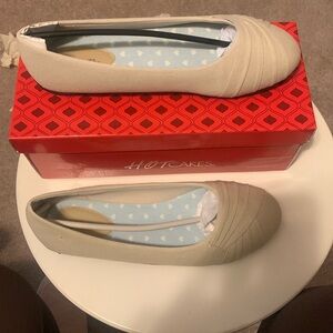 Hotcakes Natural Color Flats 8m